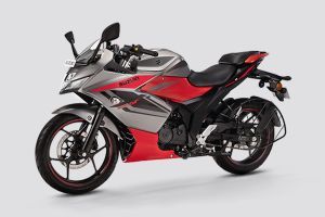 Front Left Quarter View View of Gixxer SF