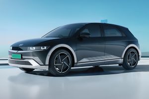 Front Left Quarter View Image of IONIQ 5