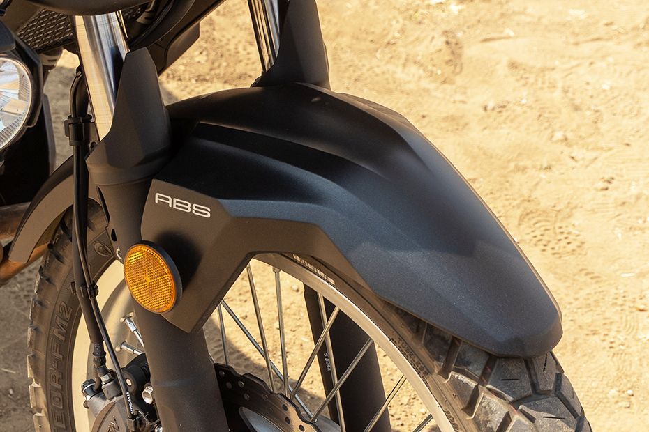 Front Mudguard & Suspension of Versys X 300