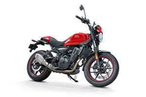 Front Right Quarter View of Guerrilla 450