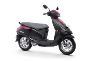 Front Right Quarter View of e Access