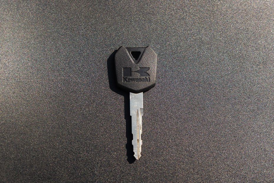 Key (Front) of Versys X 300