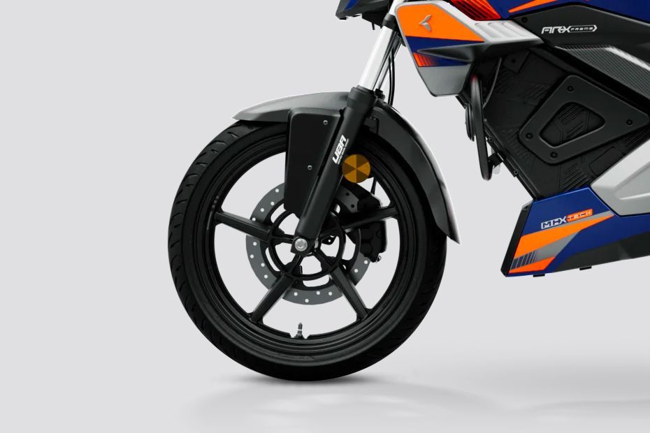 Front Tyre of Rorr Evo