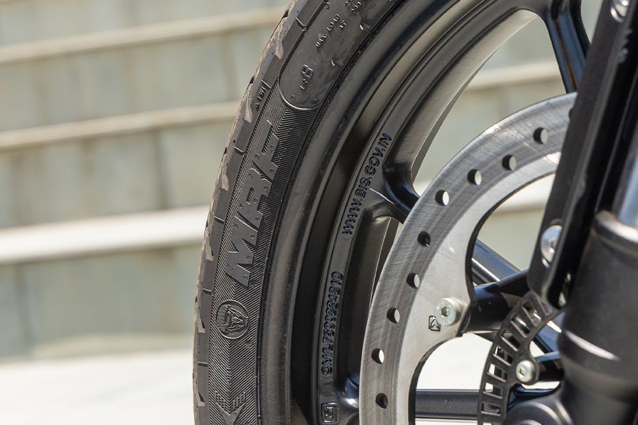 Front Tyre of Scrambler 400 X