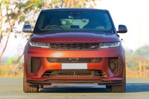Front View Image of Range Rover Sport