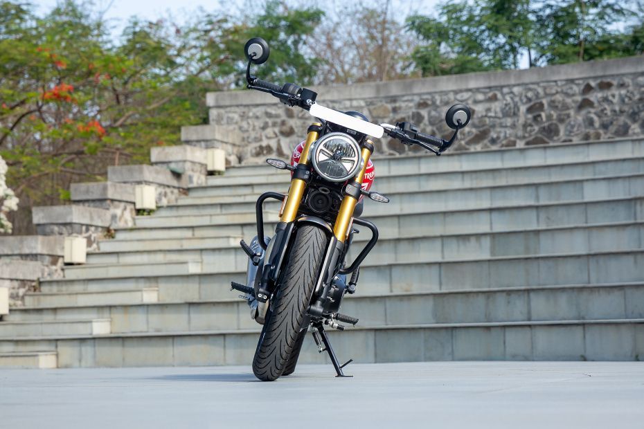 Front View of Speed 400