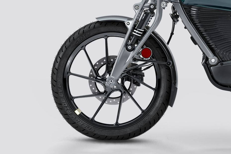 Front Wheel of Flying Flea C6