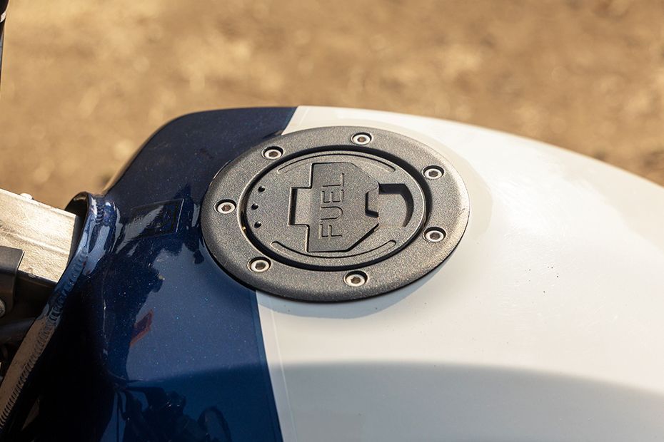 Fuel Lid (Closed) of Model_