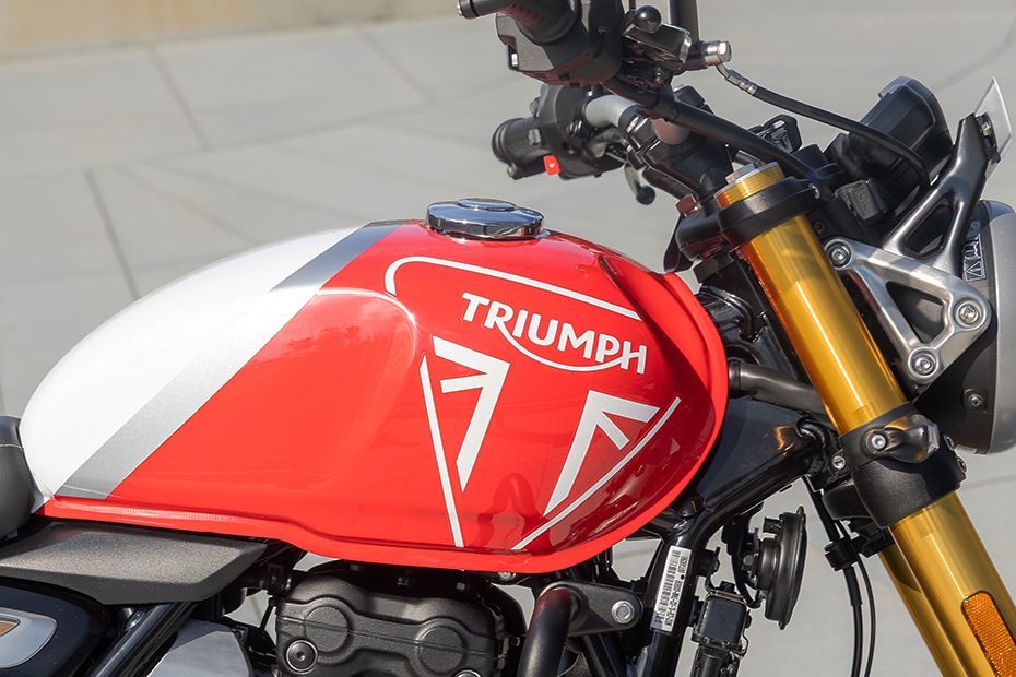 Fuel Tank (Right) of Speed 400