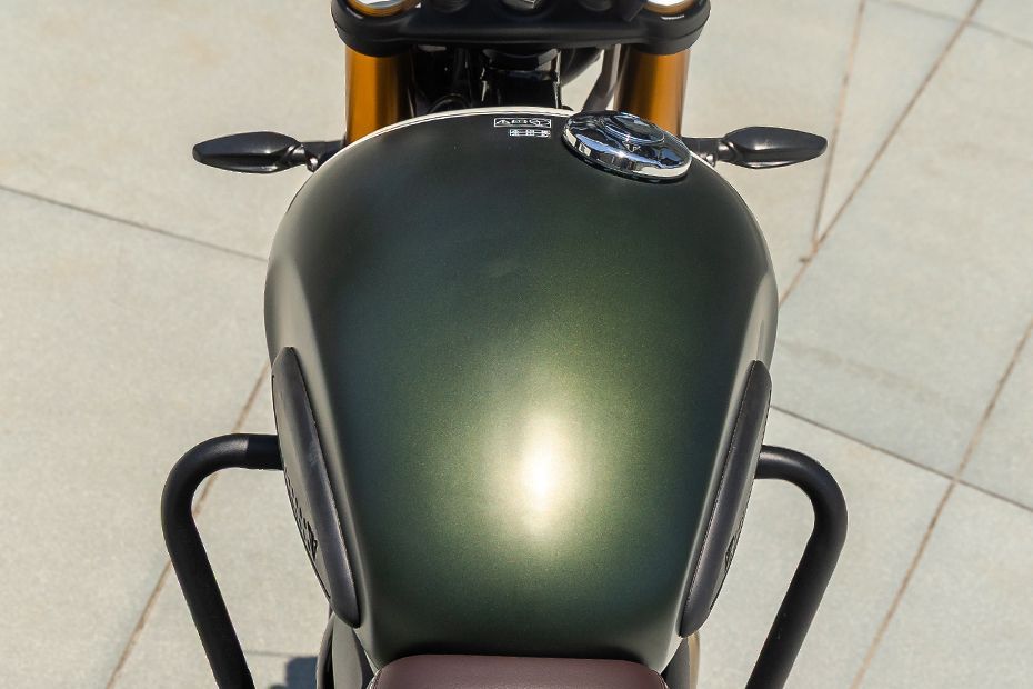 Fuel Tank (Top) of Model_