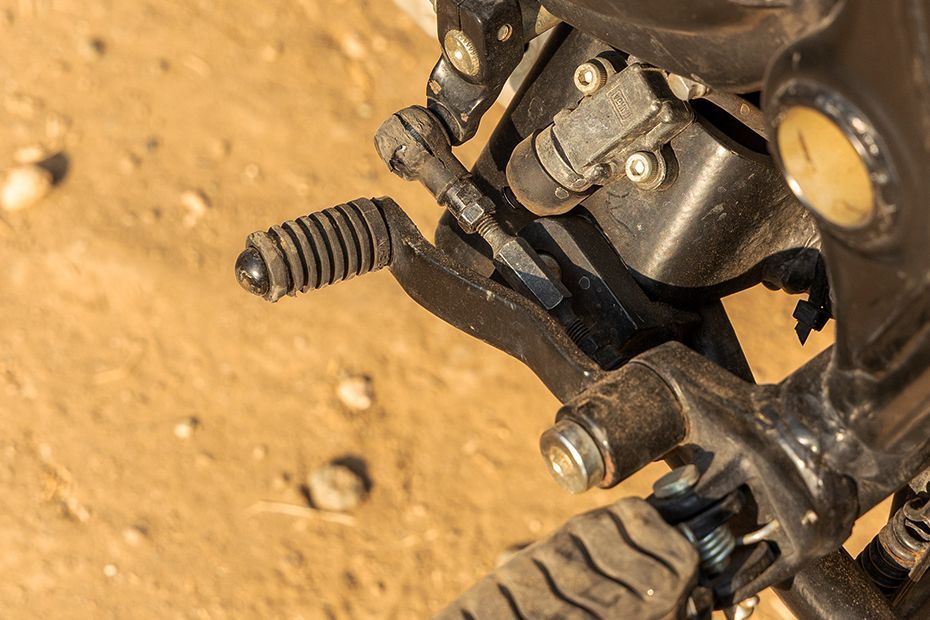 Gear Shifter of Scram 440
