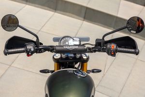 Handlebar of Scrambler 400 X