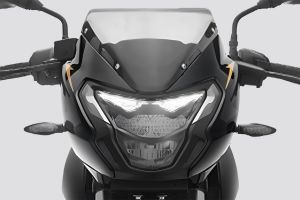 Headlamp of Pulsar 180
