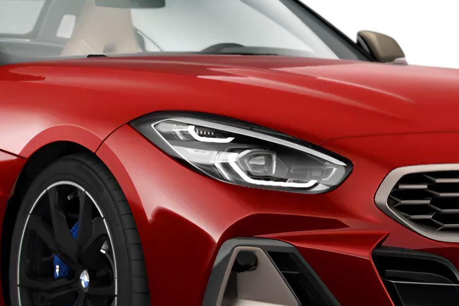 Headlight Image of Z4