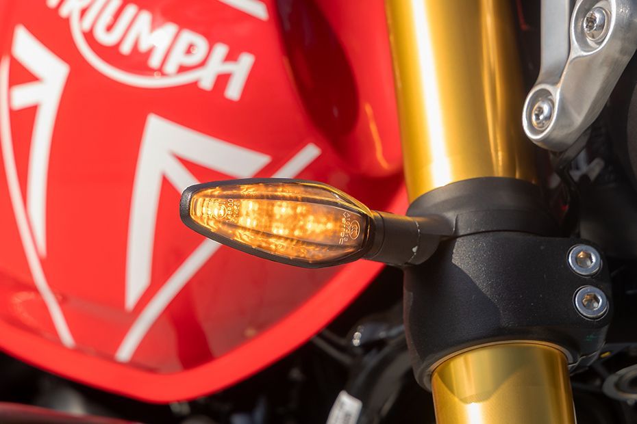 Indicator (Front) of Speed 400