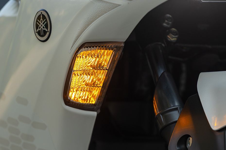 Indicator (Front) of AEROX-E