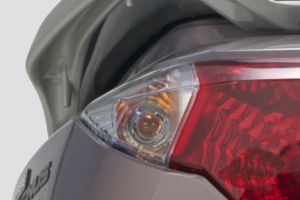 Indicator (Rear) of New Magnus Neo