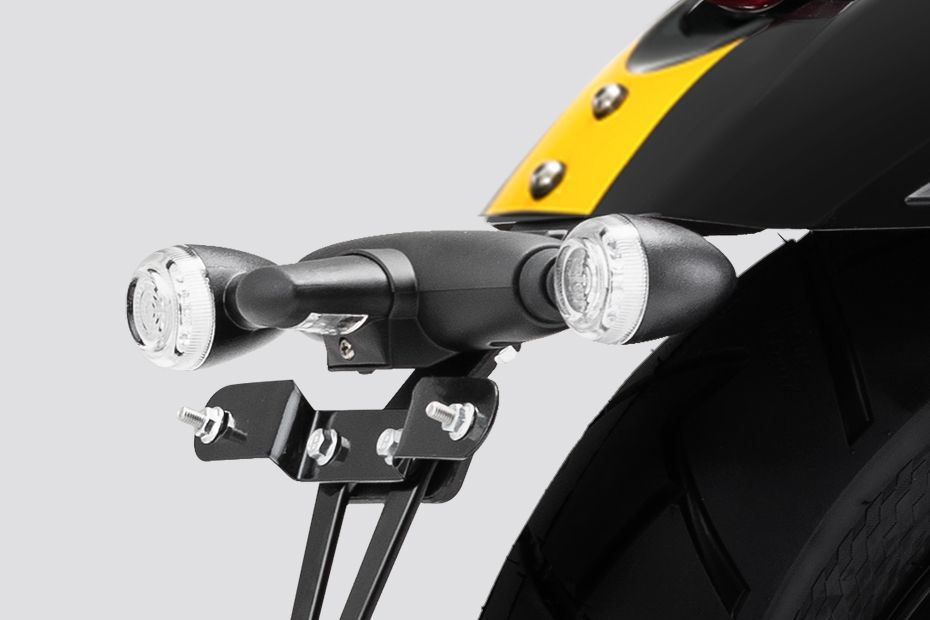 Indicator (Rear) of V302C