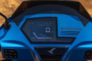 Instrument Cluster of DX EV
