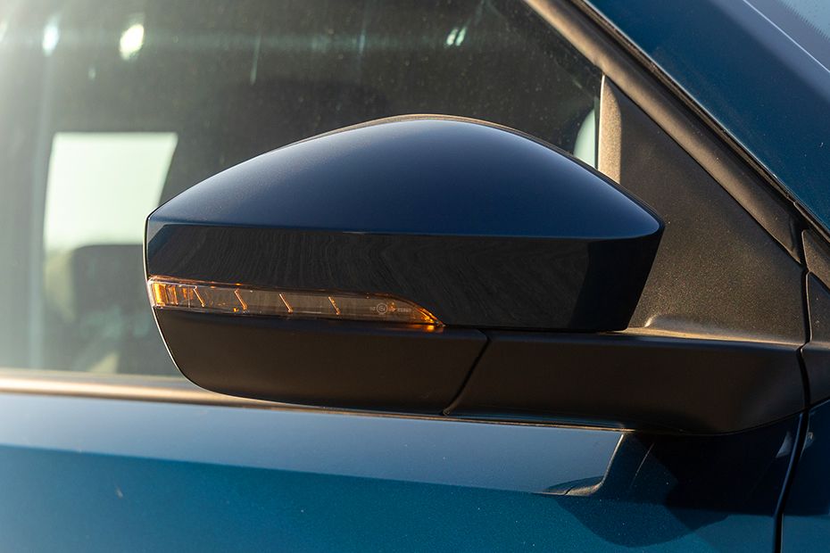LED Blinker on OVRM Image of Kylaq