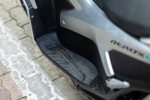 Left Footpeg of Model_
