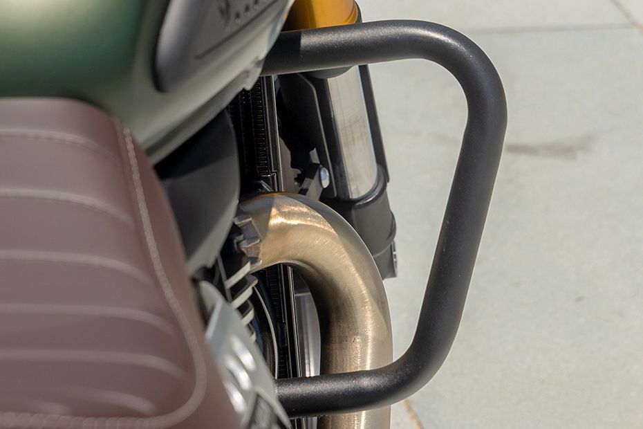 Leg Guard of Scrambler 400 X