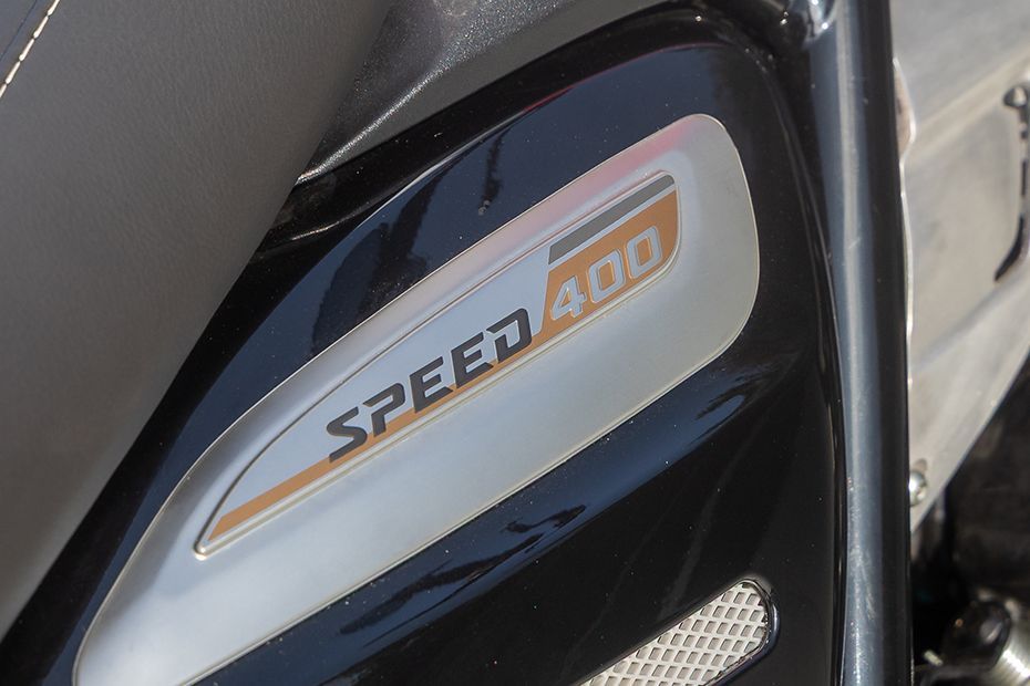 Model Badge of Speed 400