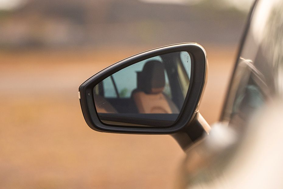Outside Mirror Glass Image of Kodiaq