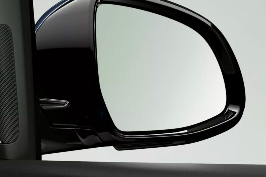Outside Mirror Glass Image of X5