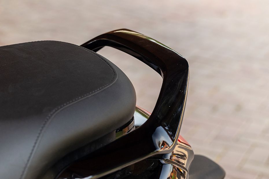 Pillion Grab Rail of EC-06