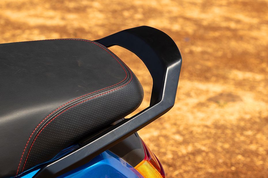 Pillion Grab Rail of DX EV