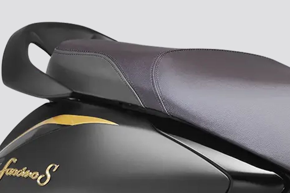 Pillion Seat of Fascino 125 Fi Hybrid