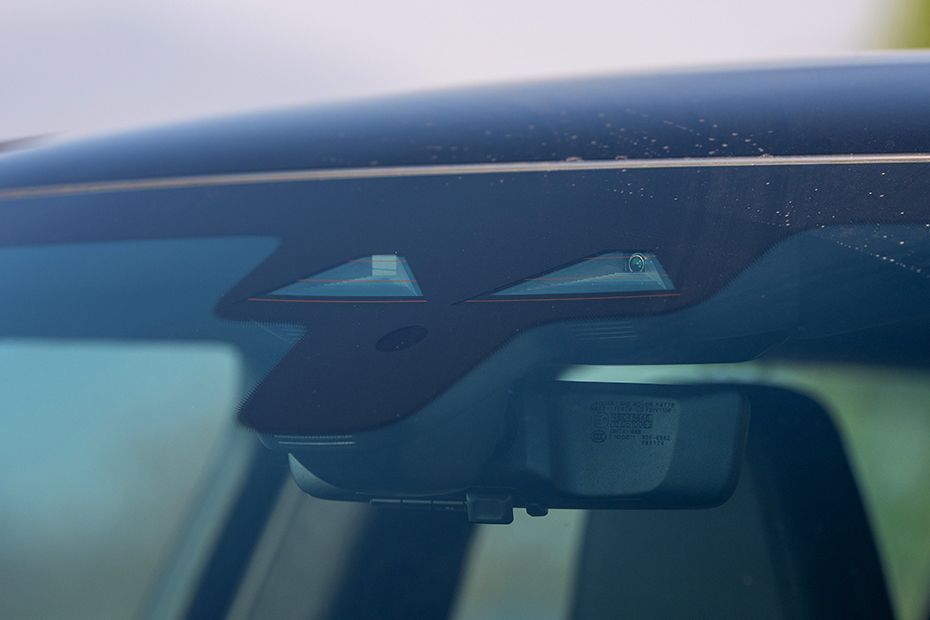 Rain Sensors Image of Range Rover Sport