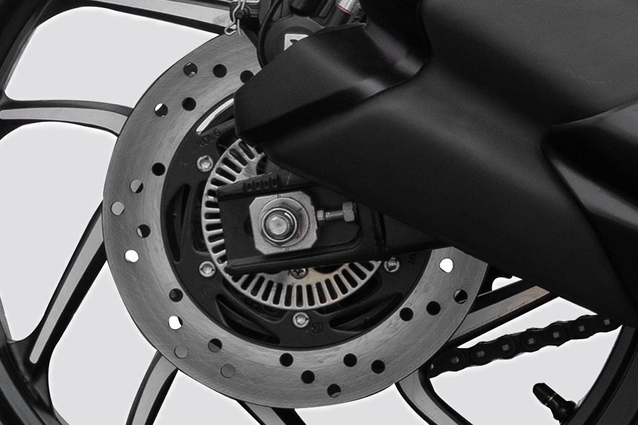 Rear Brake of Dominar 400