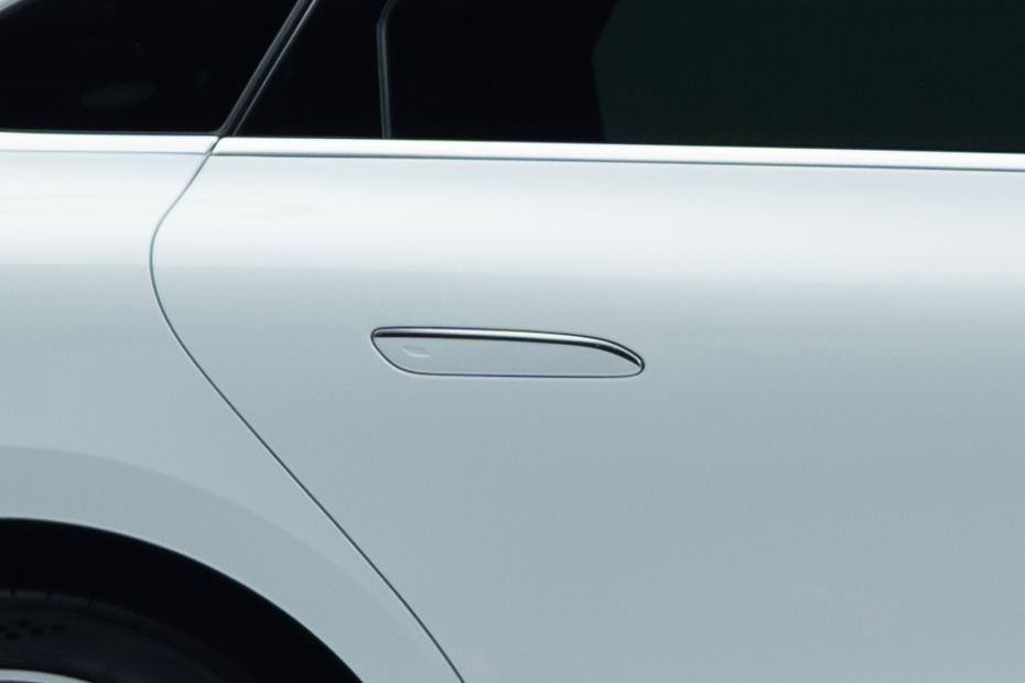 Rear Door Handle Image of C Class Electric