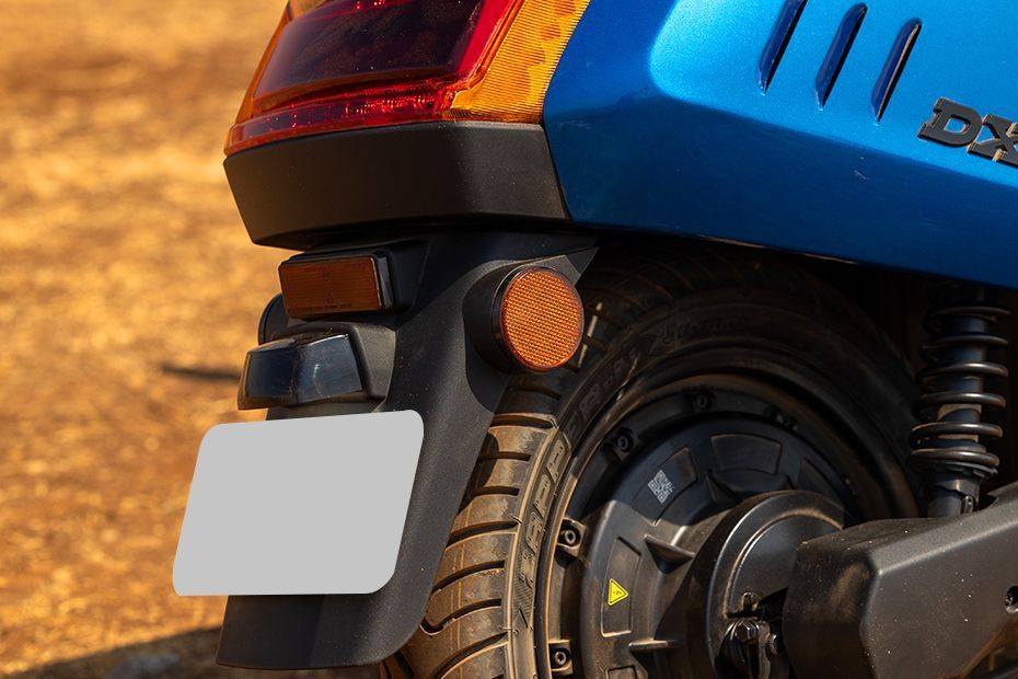 Rear Fender of DX EV