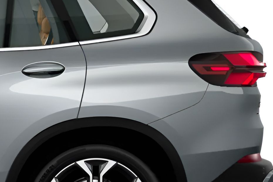 Rear Fender Image of X5