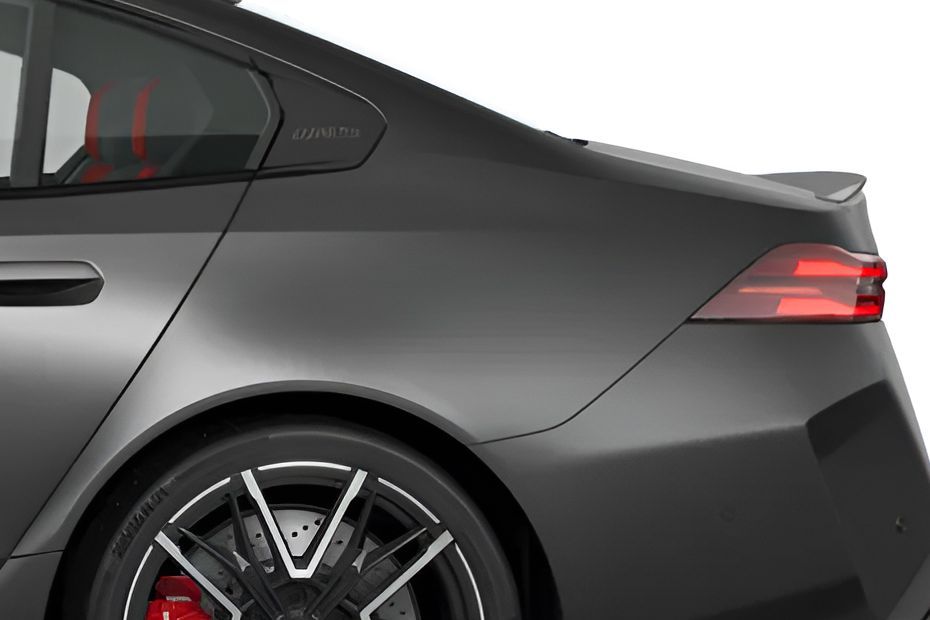 Rear Fender Image of M5