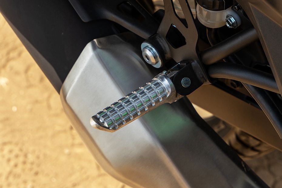 Rear Footpeg of Versys X 300