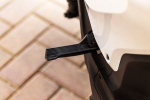 Rear Footpeg of EC-06