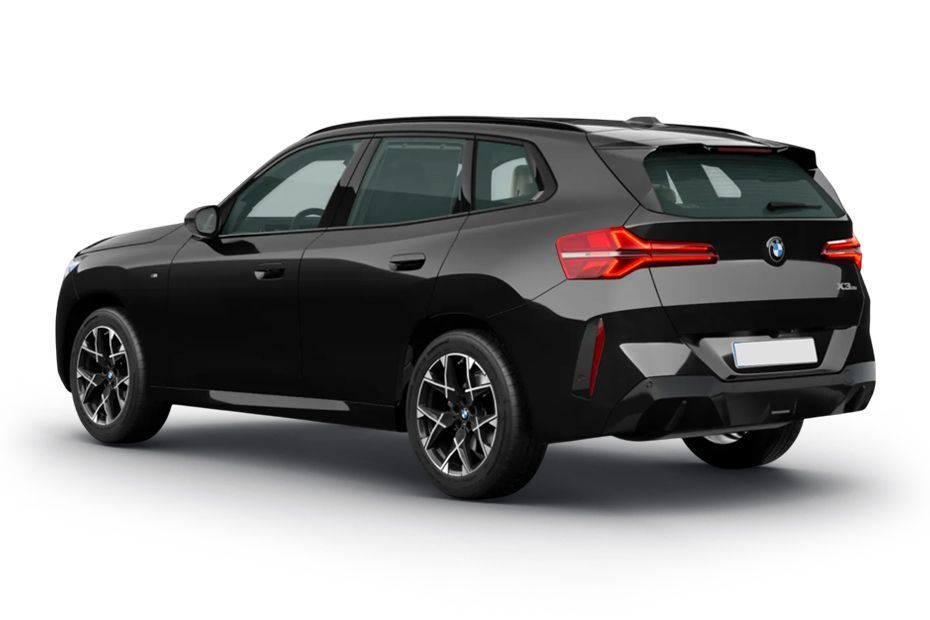 Rear Left Three Quarter View Image of X3