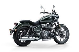 Rear Right Three Quarter View of Super Meteor 650