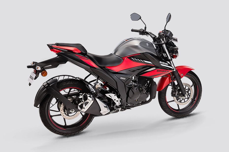 Rear Right Three Quarter View of Gixxer