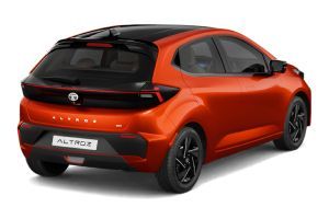 Rear Right Three Quarter View Image of Altroz