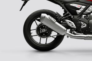 Rear Tyre of Thruxton 400