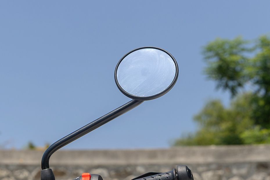 Rear View Mirror Glass of Scrambler 400 X