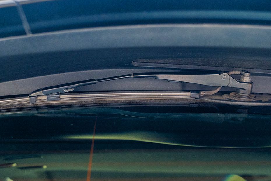 Rear Wiper Image of Range Rover Sport