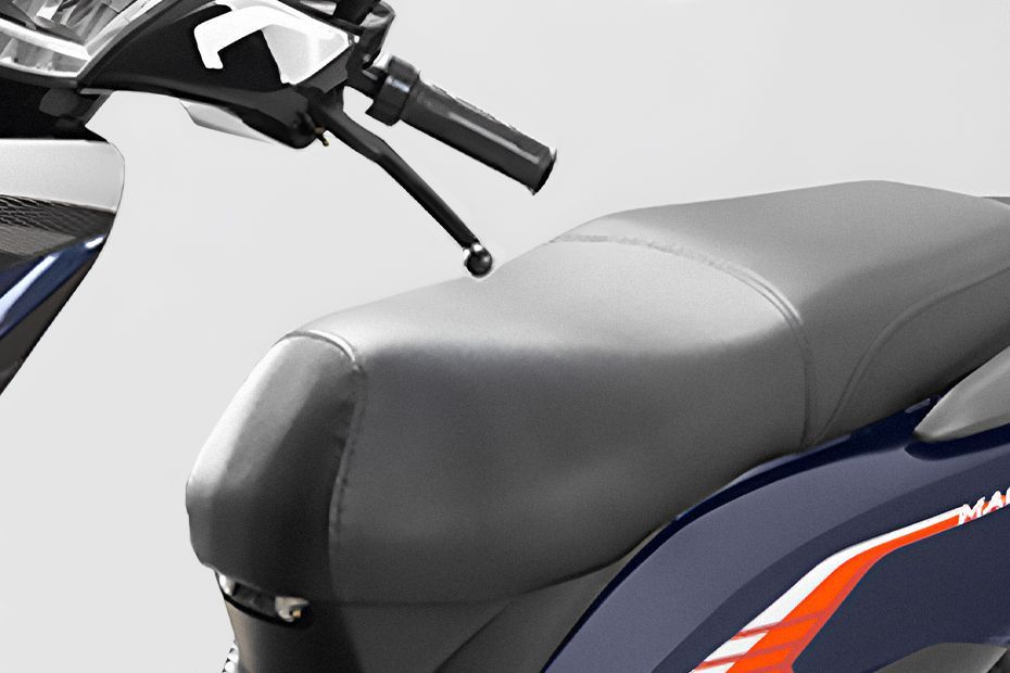 Rider Seat of Magnus Neo
