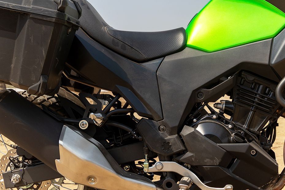 Side Fairing of Versys X 300