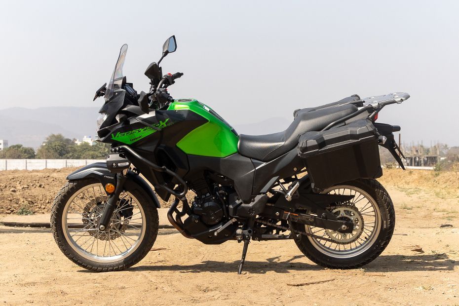 Side Profile View (Left) of Versys X 300
